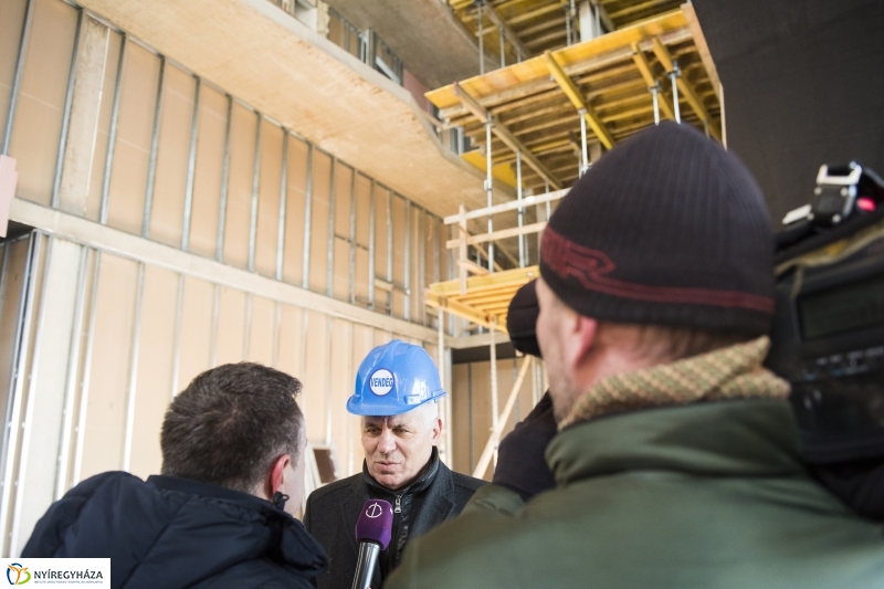 Így épült a Pangea 1.