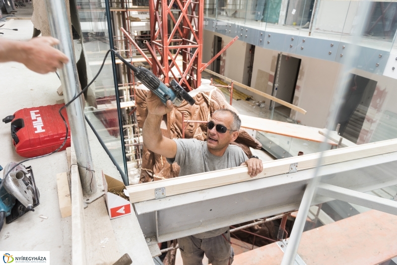 Így épült a Pangea 4.