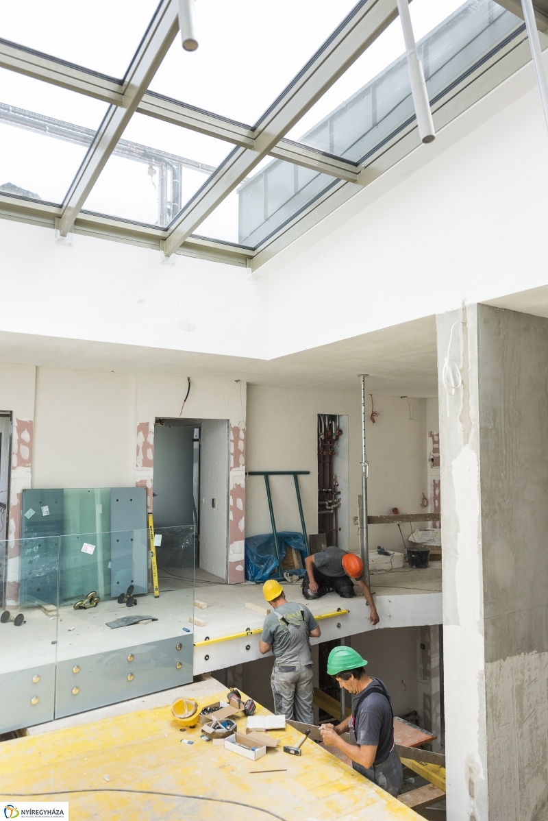 Így épült a Pangea 4.