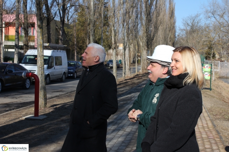 Így épült a Pangea 4.