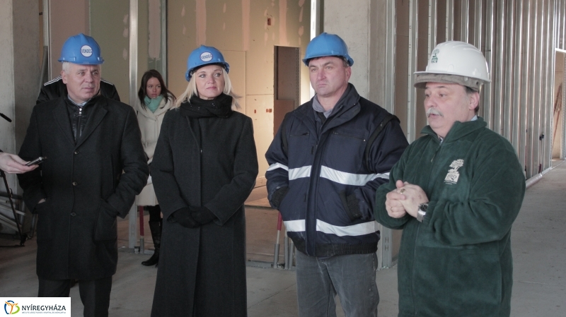 Így épült a Pangea 4.