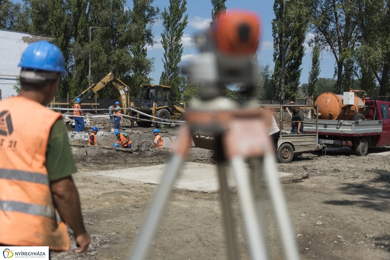 Így épült a Pangea 4.