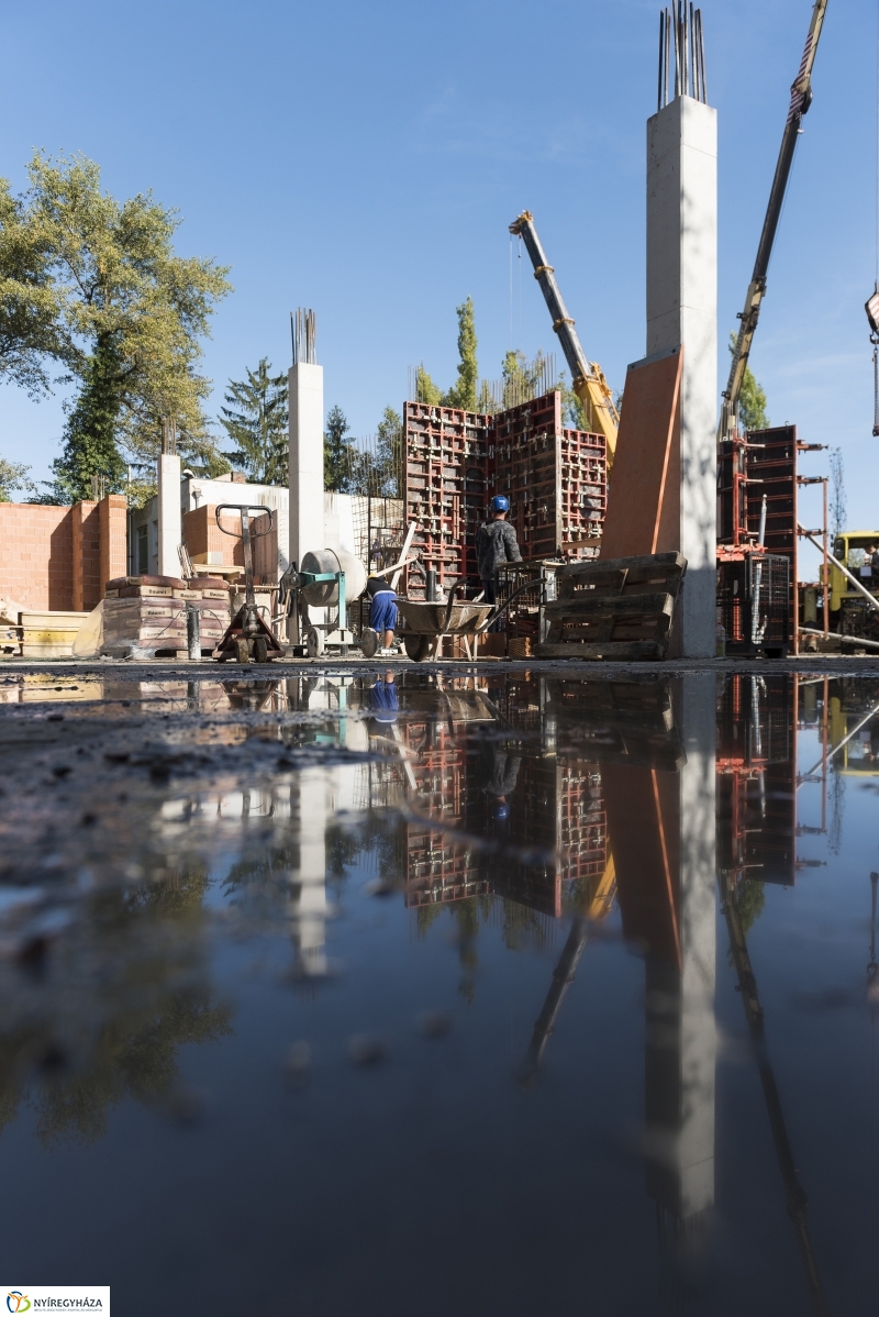 Így épült a Pangea 6.