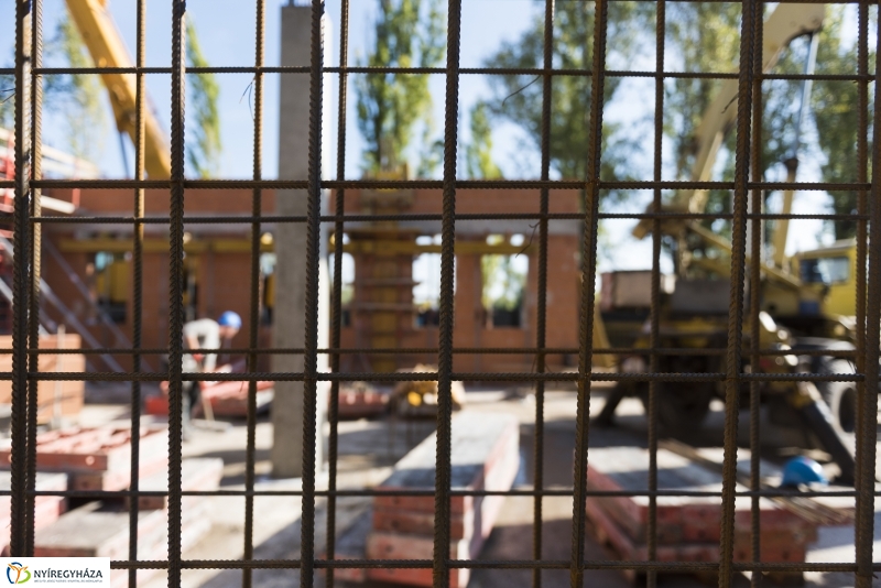 Így épült a Pangea 6.