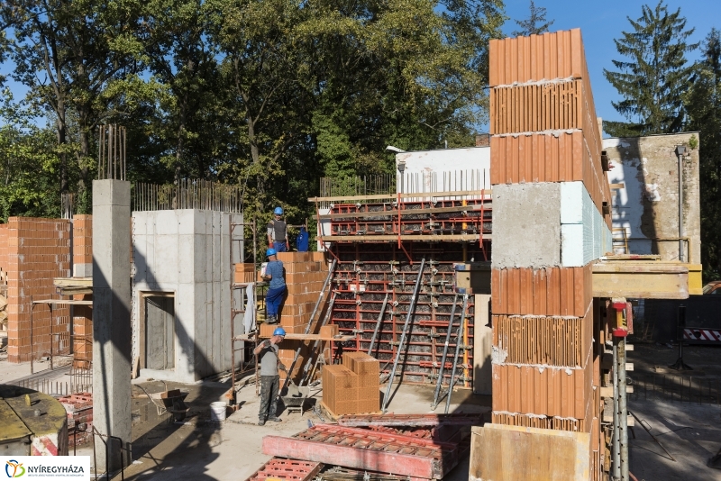 Így épült a Pangea 6.