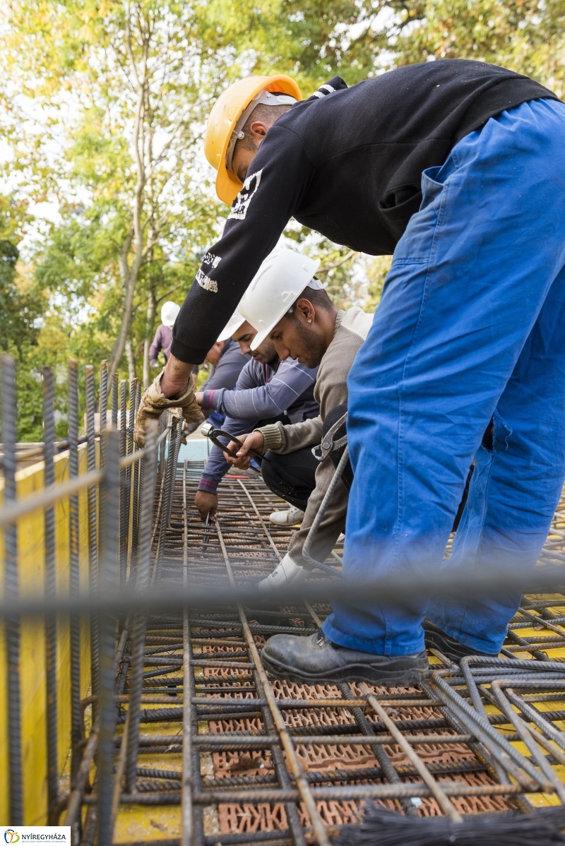 Így épült a Pangea 6.