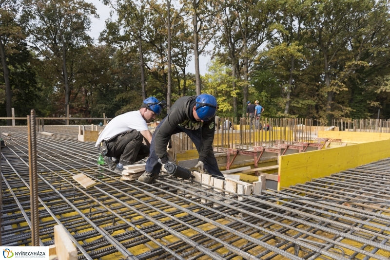 Így épült a Pangea 6.