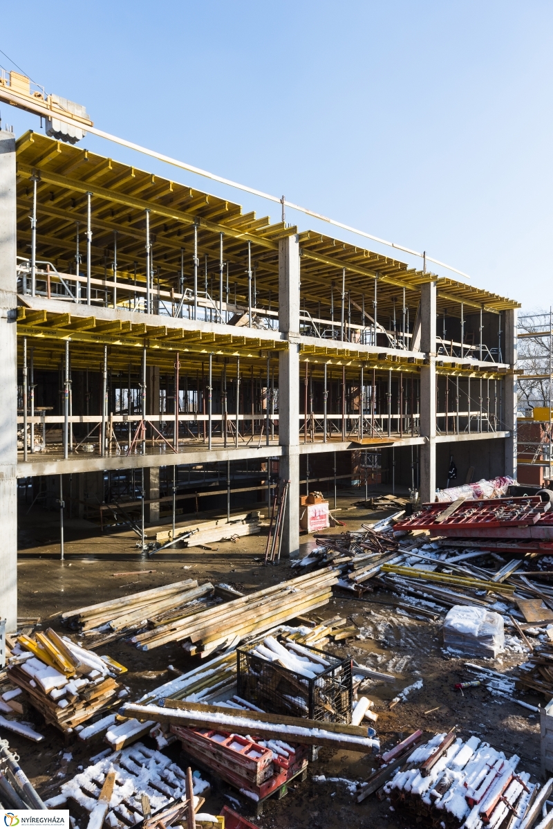 Így épült a Pangea 8.