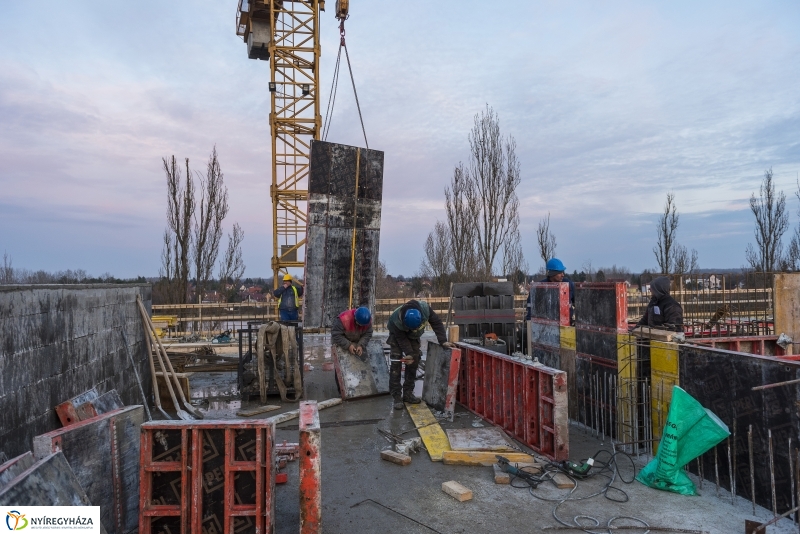 Így épült a Pangea 8.