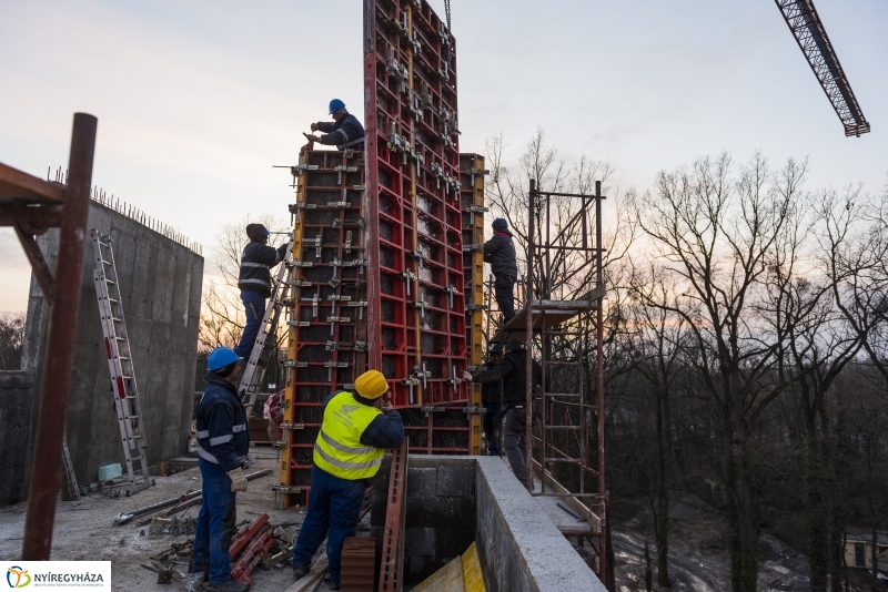 Így épült a Pangea 8.