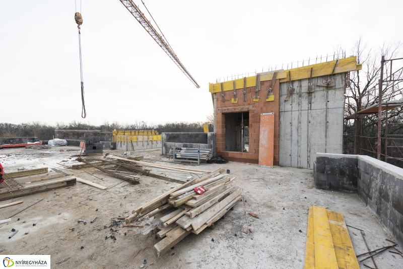 Így épült a Pangea 8.