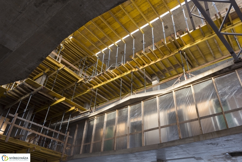 Így épült a Pangea 8.