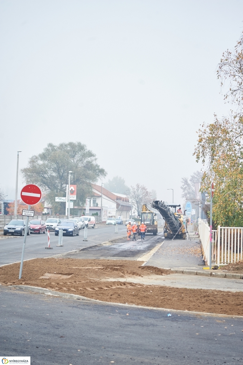 Útfelújítás a Tünde utcán - fotó Szarka Lajos