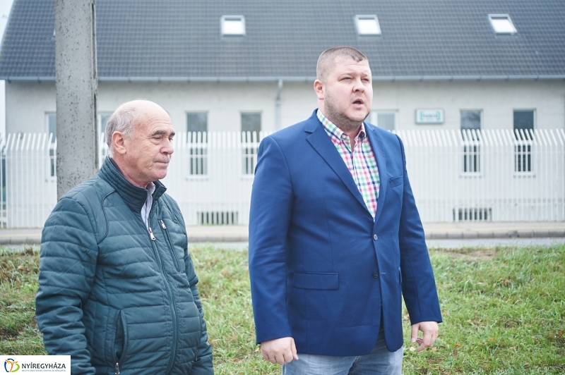 Útfelújítás a Tünde utcán - fotó Szarka Lajos