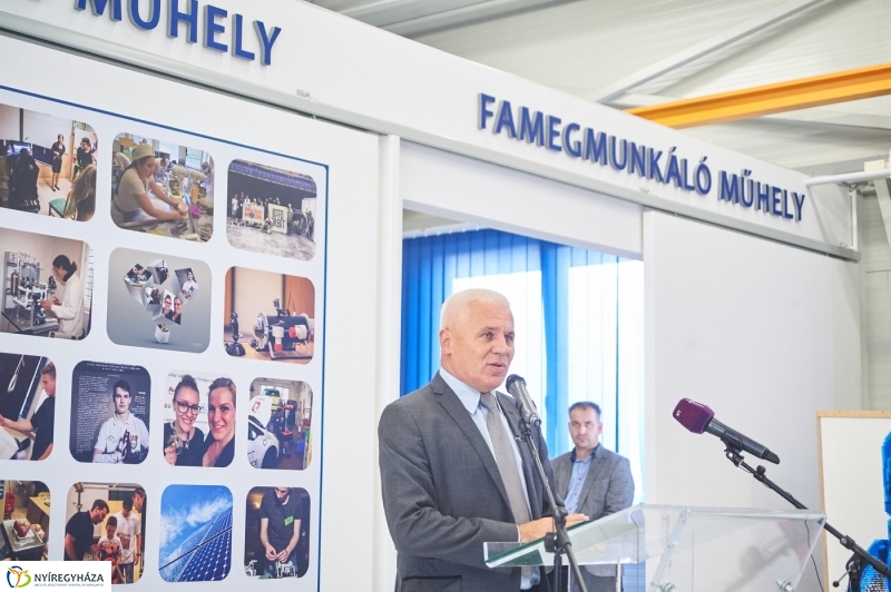 Digitális Alkotóműhely átadó - fotó Szarka Lajos