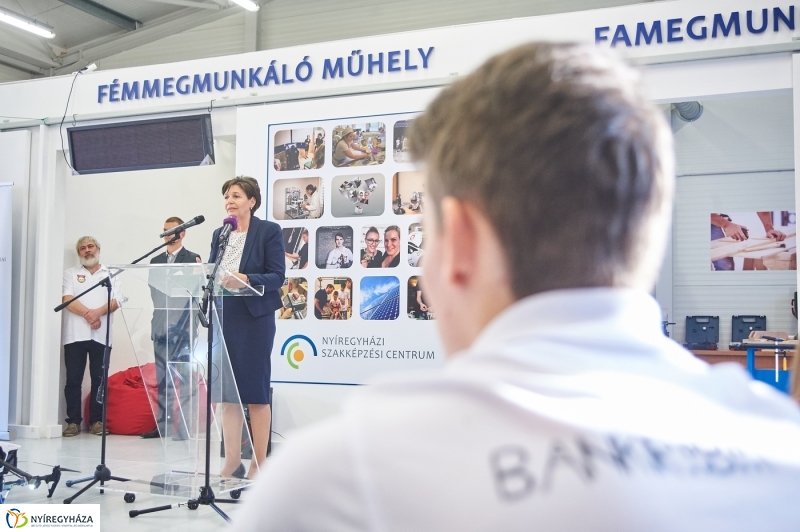 Digitális Alkotóműhely átadó - fotó Szarka Lajos