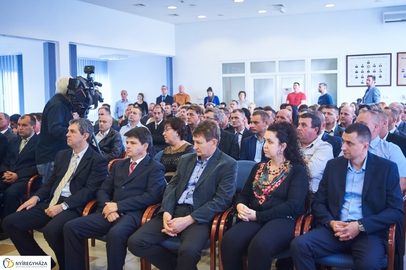 Mesterek lettek - fotó Szarka Lajos