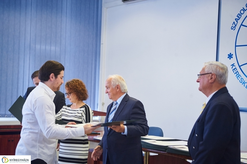 Mesterek lettek - fotó Szarka Lajos