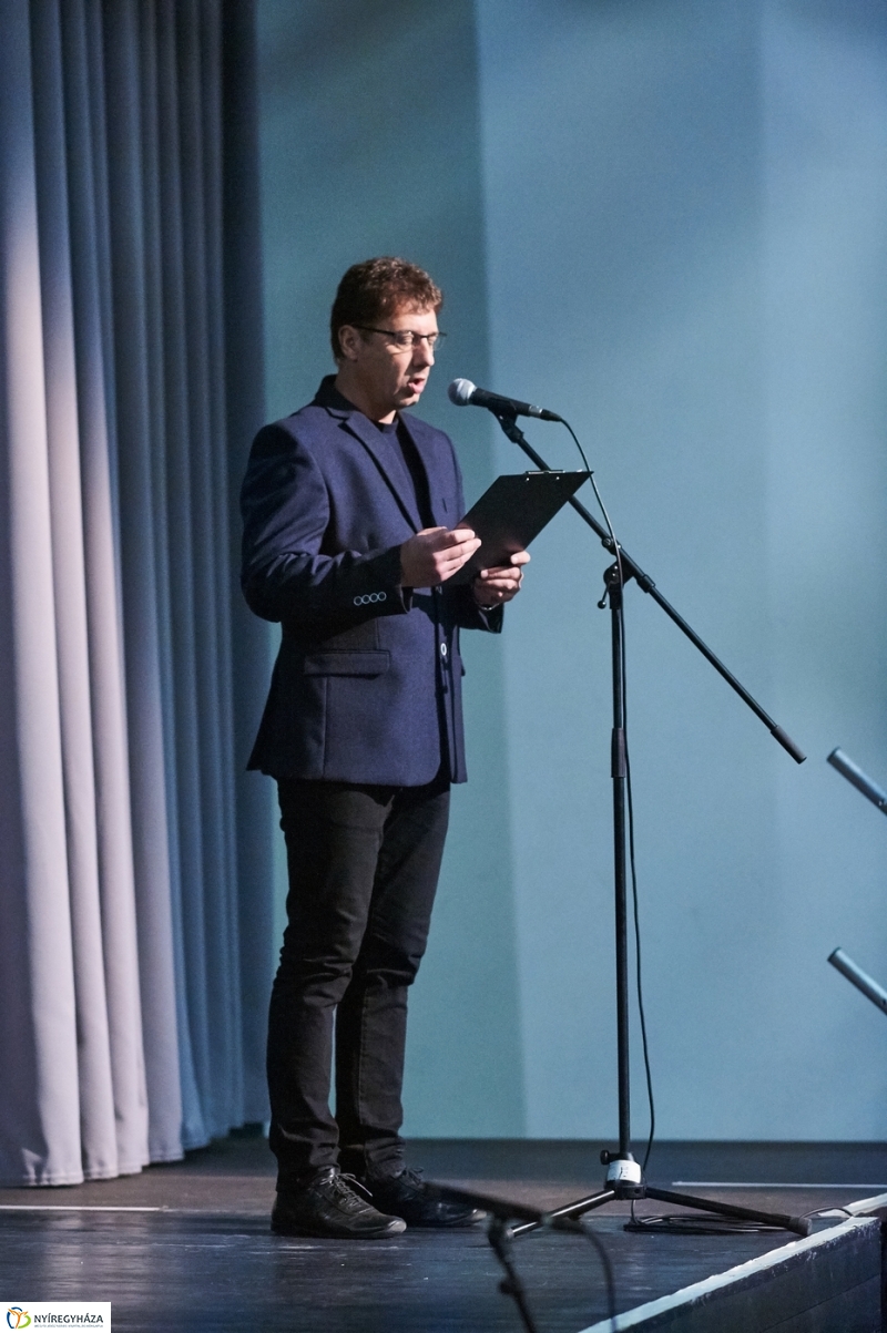 Városi Nyugdíjas Ki mit tud - fotó Szarka Lajos