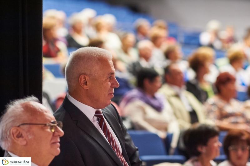 Városi Nyugdíjas Ki mit tud - fotó Szarka Lajos