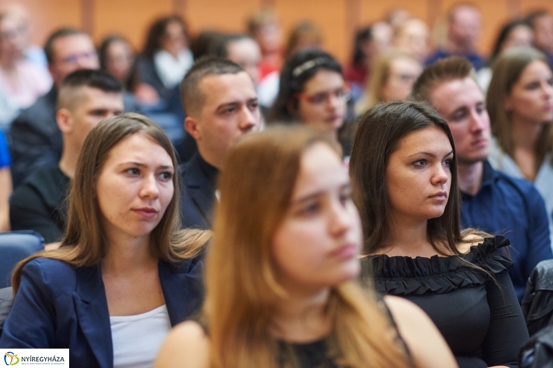 Határtalan tudomány az egyetemen - fotó Szarka Lajos