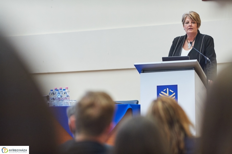 Határtalan tudomány az egyetemen - fotó Szarka Lajos