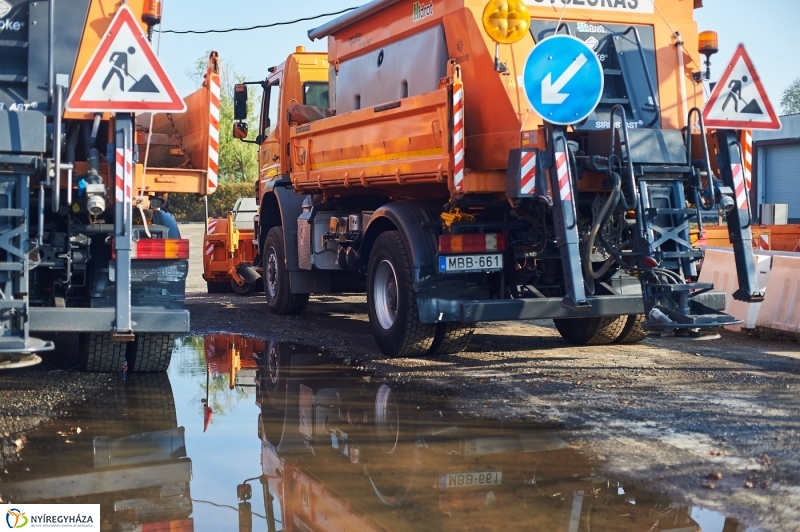 Gépszemle a Magyar Közútnál - fotó Szarka Lajos
