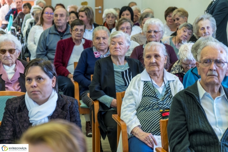 50 éves a Sóstói Szivárvány Idősek Otthona - fotó Kohut Árpád