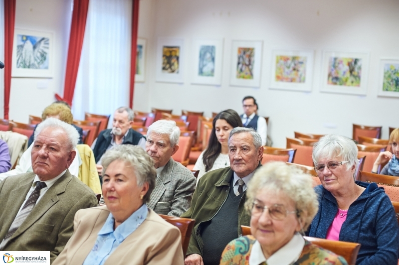 Vértes a huszárok doberdója - fotó Szarka Lajos