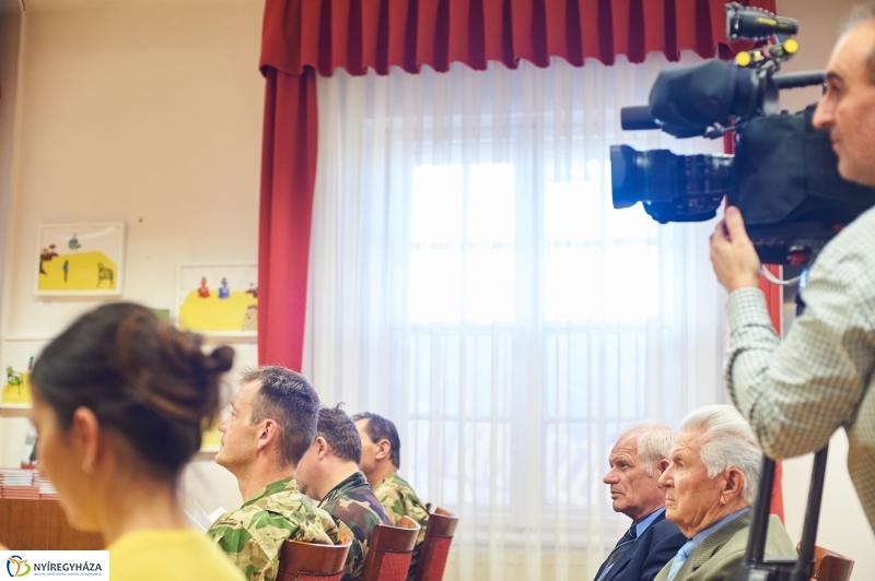 Vértes a huszárok doberdója - fotó Szarka Lajos