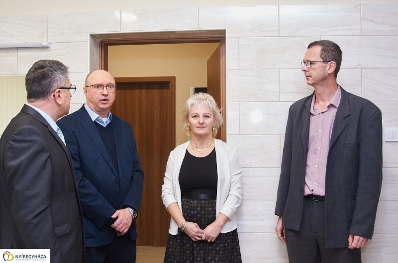 Orvosi rendelőt adtak át