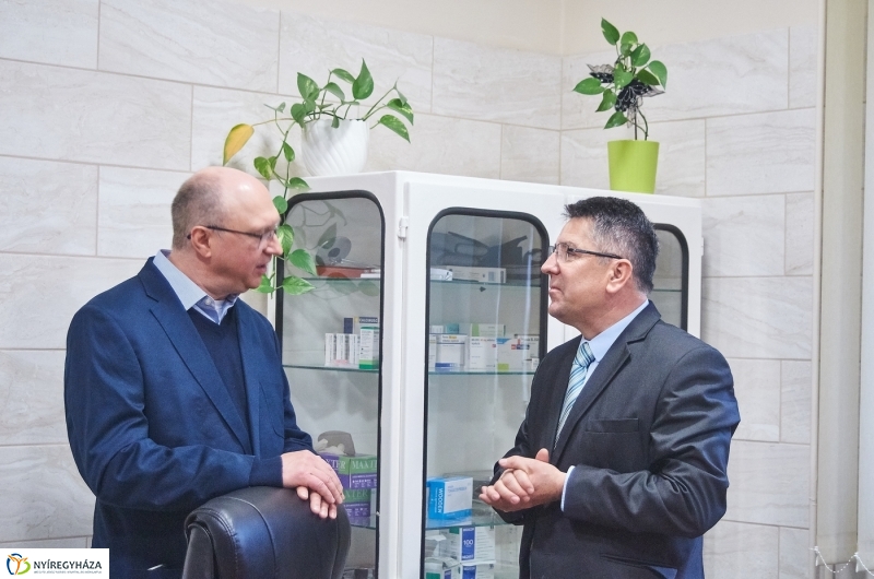 Orvosi rendelőt adtak át