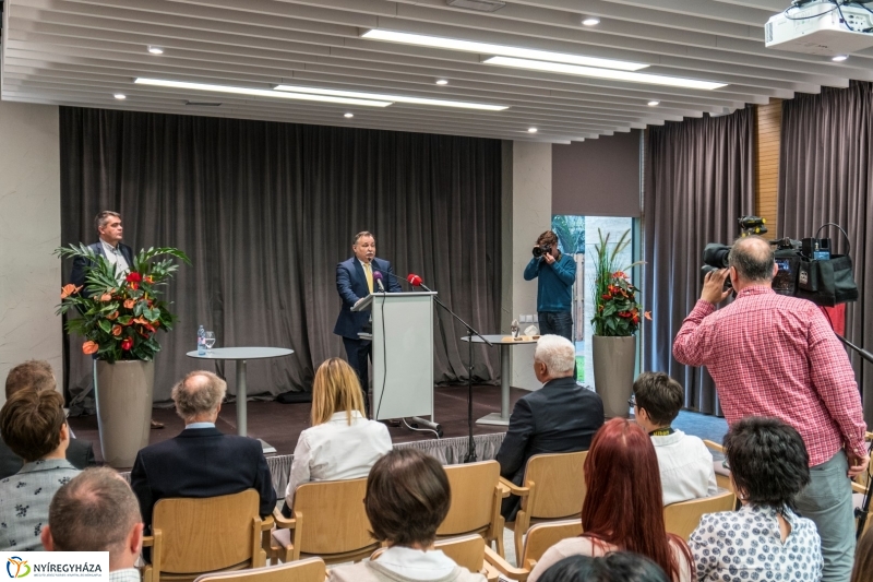 Európa legjobb állatkertje díj átadása - fotó Kohut Árpád