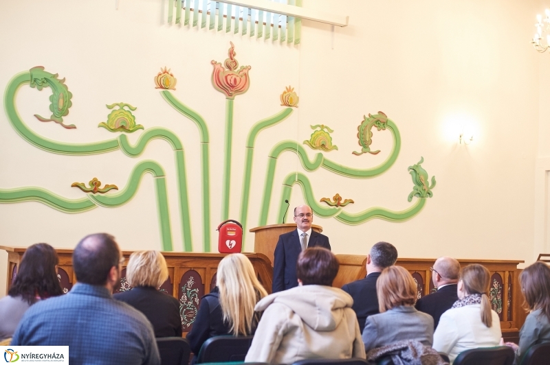 Defibrillátor a Városi Református Egyházközségben