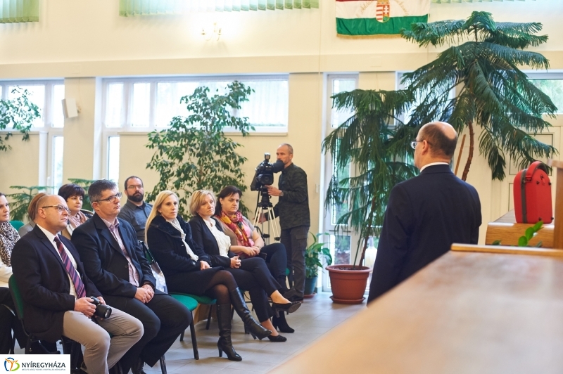 Defibrillátor a Városi Református Egyházközségben