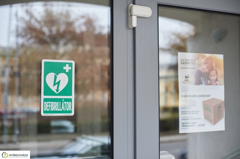 Defibrillátor a Városi Református Egyházközségben