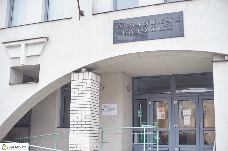 Defibrillátor a Városi Református Egyházközségben