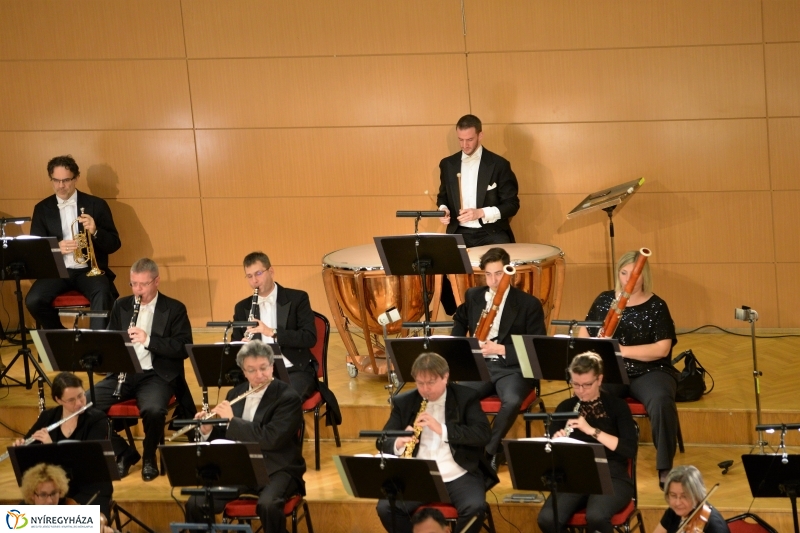 Filharmónia bérlet előadás - Szimfonikus Est - fotó Trifonov Éva