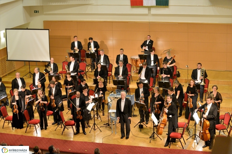 Filharmónia bérlet előadás - Szimfonikus Est - fotó Trifonov Éva