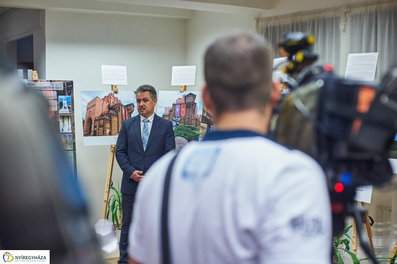 Fotókiállítás a Levéltárban - fotó Szarka Lajos