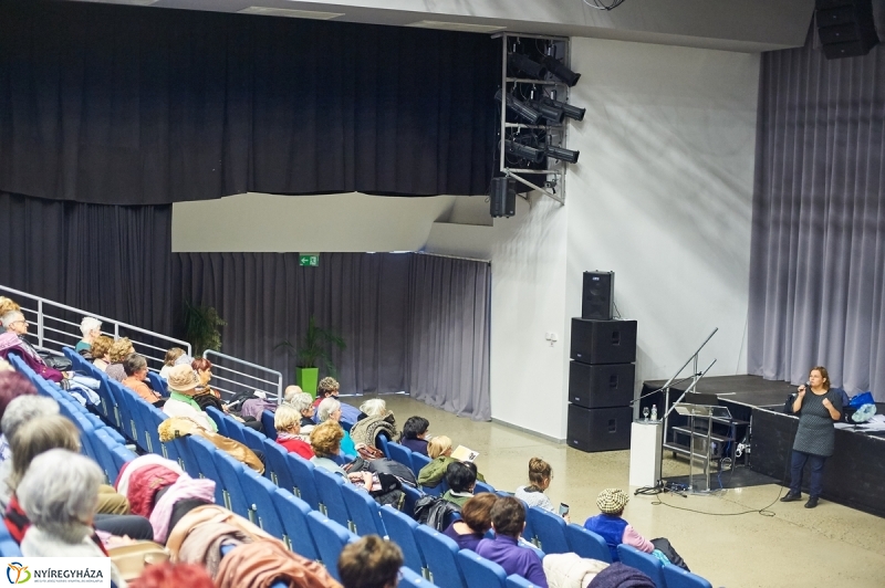 Idősek Akadémiája 20181128 - fotó Szarka Lajos