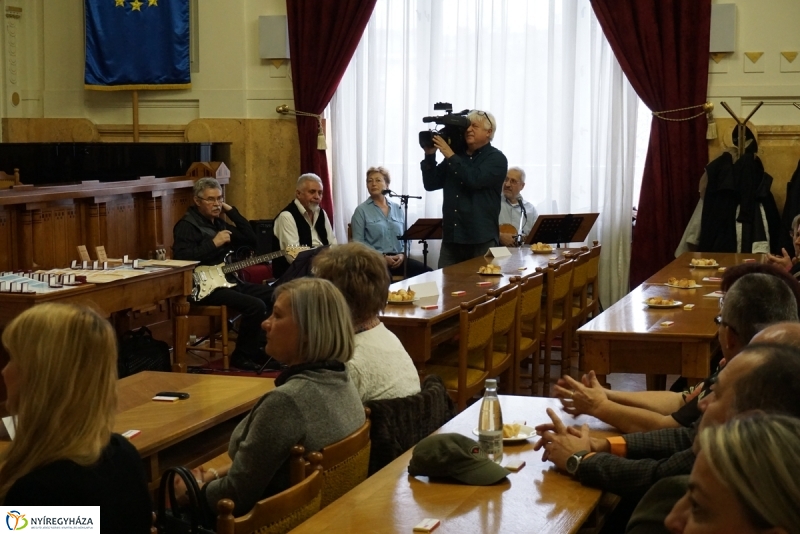 Véradó ünnepség a Megyeházán