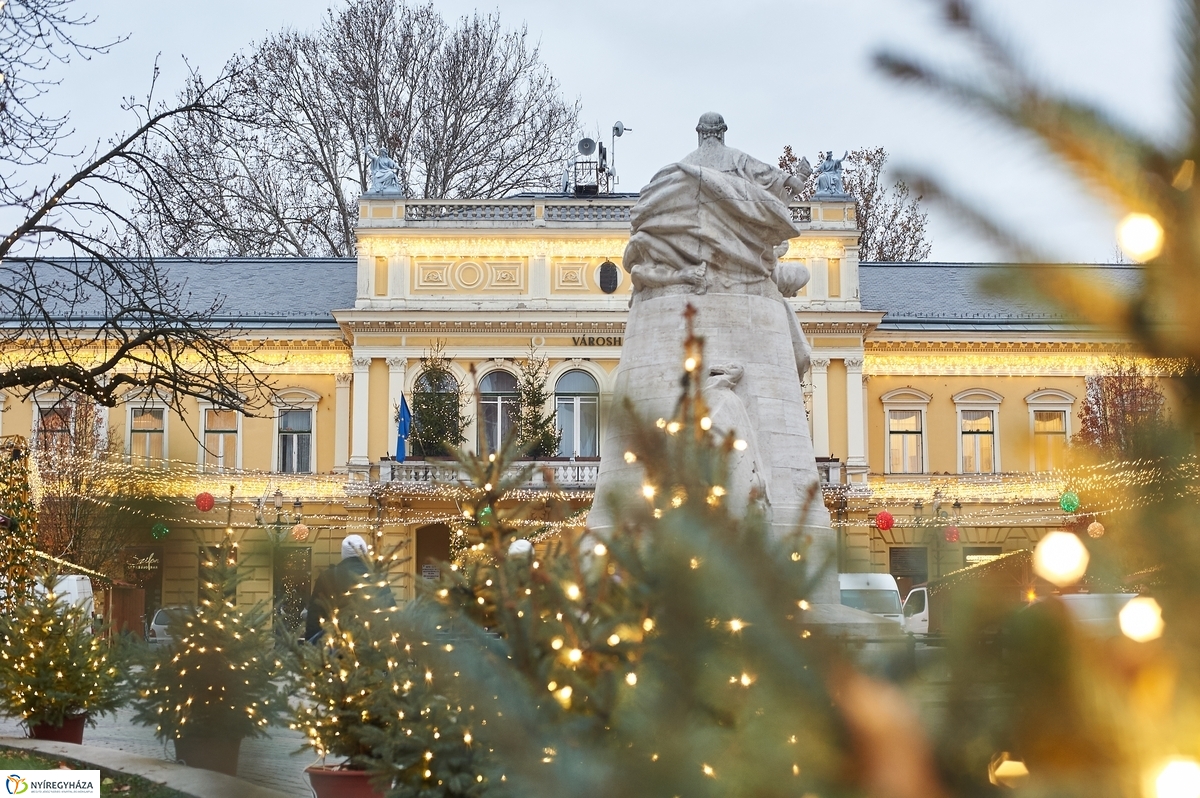 Adventi világítás tesztüzem - fotó Szarka Lajos