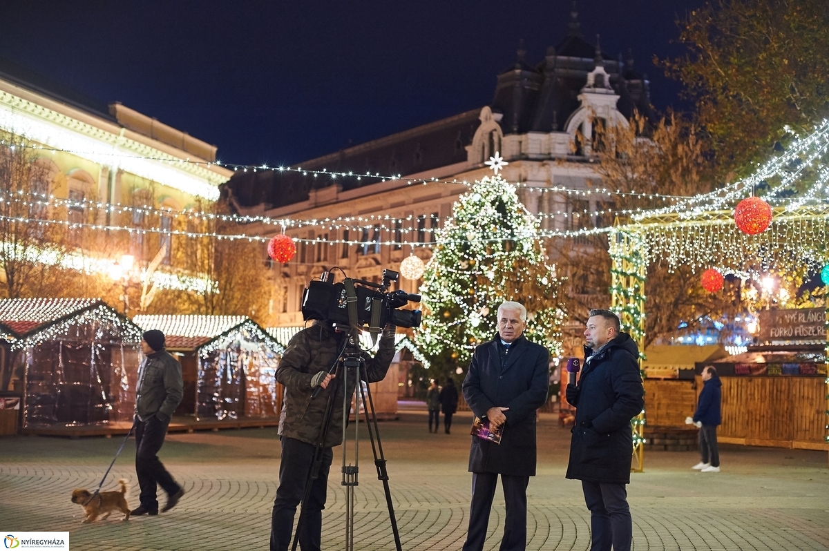 Adventi világítás tesztüzem - fotó Szarka Lajos