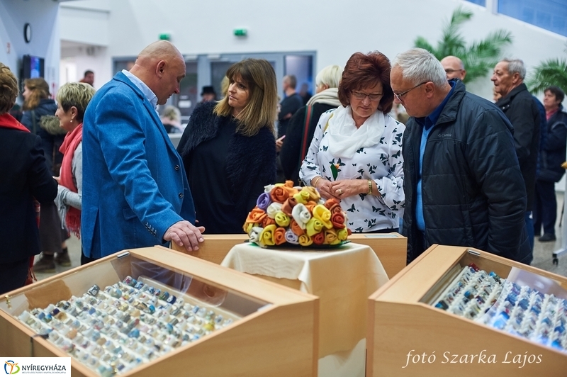 Foltvarró kiállítás a kulturális központban - fotó Szarka Lajos