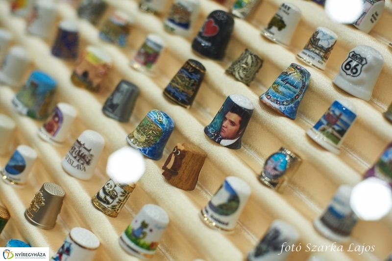 Foltvarró kiállítás a kulturális központban - fotó Szarka Lajos