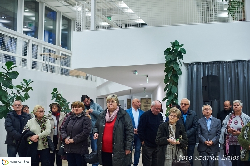 Foltvarró kiállítás a kulturális központban - fotó Szarka Lajos