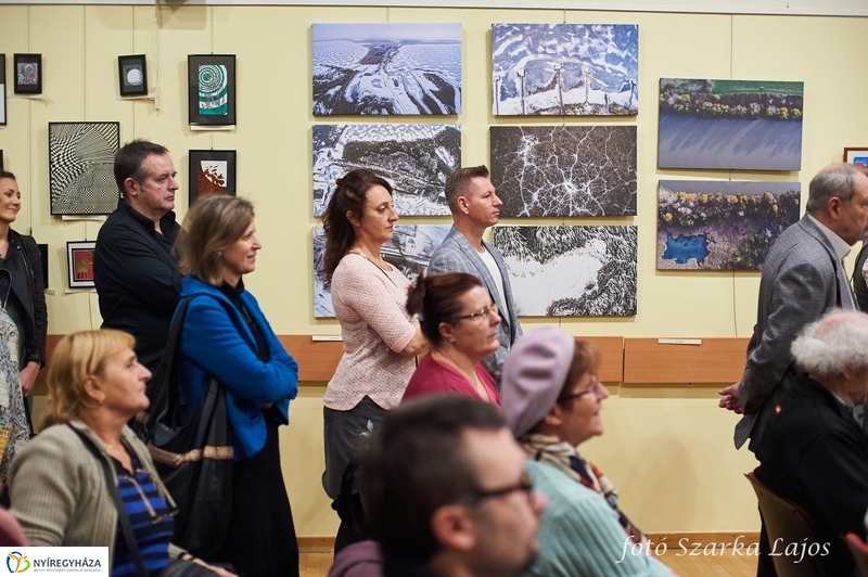 Átutazók - fotó Szarka Lajos