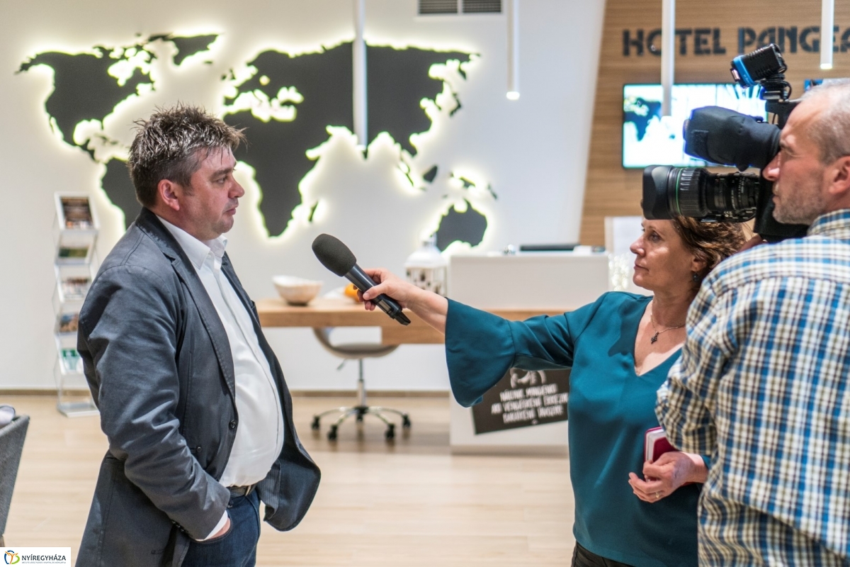 Sajtótájékoztató a turisztikai díjakról - fotó Kohut Árpád