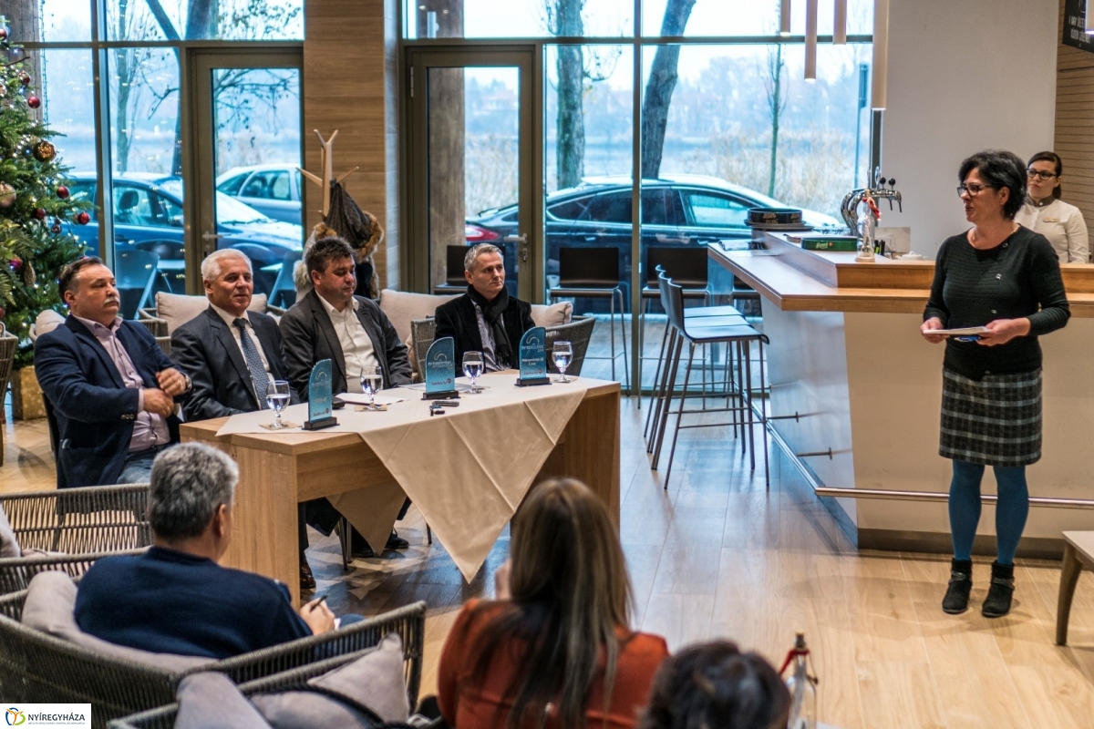 Sajtótájékoztató a turisztikai díjakról - fotó Kohut Árpád